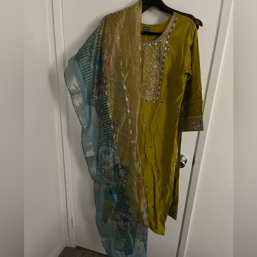 Indian Party Dress - XL